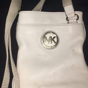 Michael Kors Fulton Leather Medium Crossbody